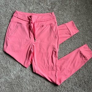Women’s size medium Halara joggers
